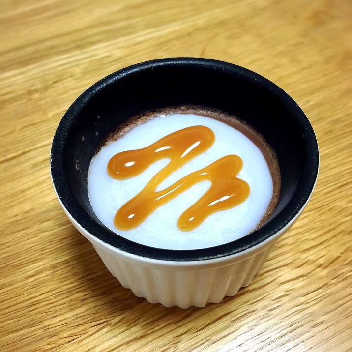 チョコプリンのココナッツオイルかけ